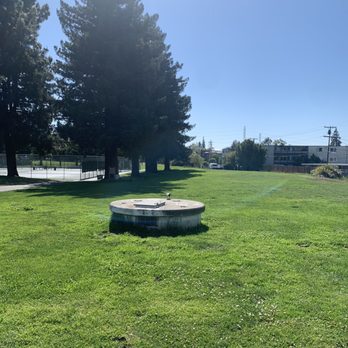Whisman Park - Parks Near Me - Mountain View, California