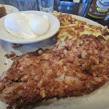 Bill's Cafe - Close up of my Corned Beef Hash and Eggs - Breakfast & Brunch Near Me - San Jose, California