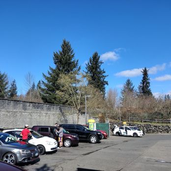 Meridian Car Wash - Detailing with the family - Car Wash Near Me - Kent, Washington Meridian Car Wash - Detailing with the family - Car Wash Near Me - Kent, Washington
