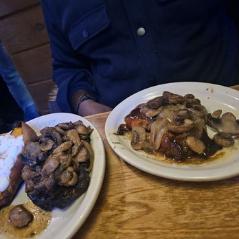 Texas Roadhouse - Ribeye w/ loaded sweet potato, bbq chicken & mushrooms & onions - Steakhouses Near Me - Middletown, New York Texas Roadhouse - Ribeye w/ loaded sweet potato, bbq chicken & mushrooms & onions - Steakhouses Near Me - Middletown, New York