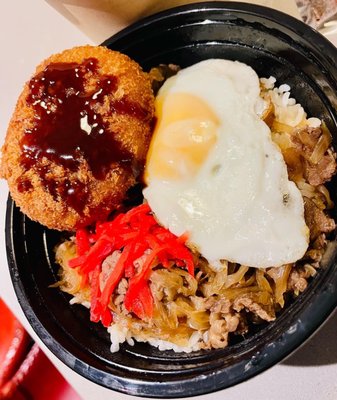 Muracci's Japanese Curry & Grill by null