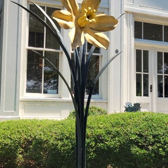 Metal Museum - Yard art - Art Museums Near Me - Memphis, Tennessee