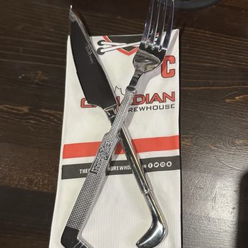 The Canadian Brewhouse - Sports Bars Near Me - Mississauga, Ontario