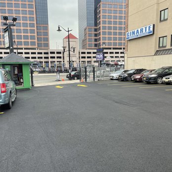 Island Quick Parking - Parking Near Me - Newark, New Jersey