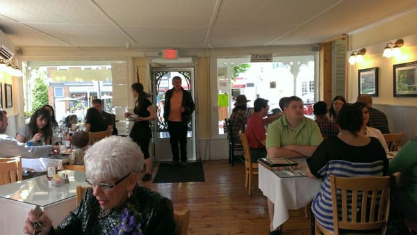 Hudson Hil's Café by null