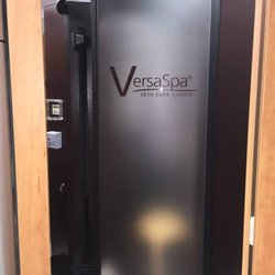 Exotic Tan - Spray tanning room