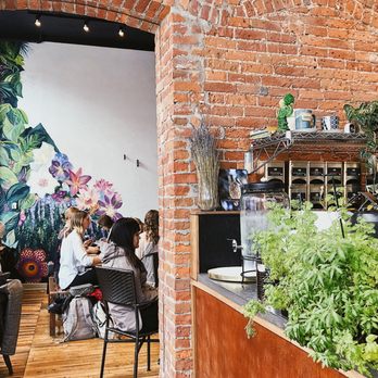 Cafe Astoria - Entrance to more seating - Coffee & Tea Near Me - Saint Paul, Minnesota