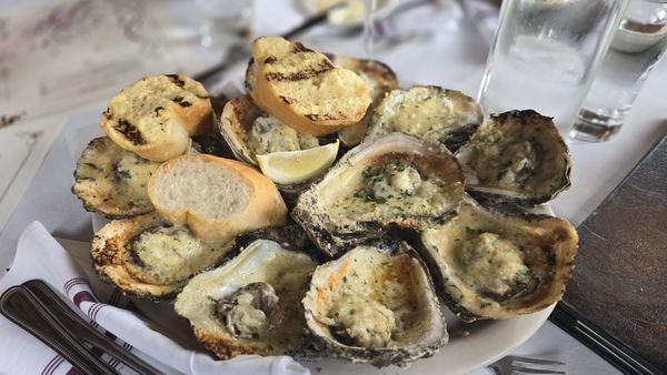 Superior Seafood & Oyster Bar by null