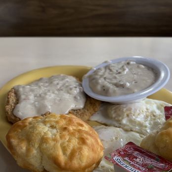 Country Cafe - Country Fried Steak with two eggs over medium - Southern Near Me - Nashville, Tennessee Country Cafe - Country Fried Steak with two eggs over medium - Southern Near Me - Nashville, Tennessee