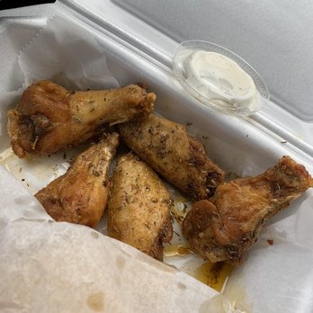 Jefferson's - Lemon Pepper Wings - New American Near Me - Hoover, Alabama