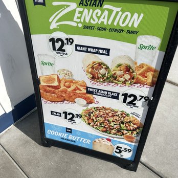Zaxbys - Chicken Wings Near Me - N Las Vegas, Nevada