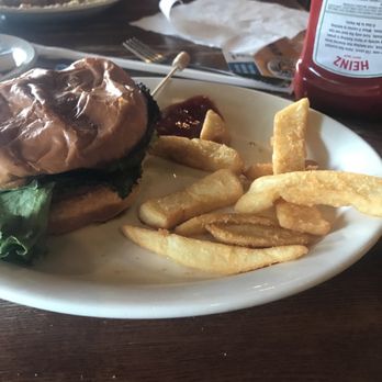 Cracker Barrel Old Country Store - Southern Near Me - Jacksonville, Florida