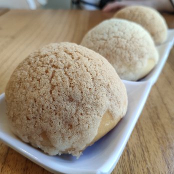 Tim Ho Wan - Baked BBQ Pork Buns - Dim Sum Near Me - Honolulu, Hawaii Tim Ho Wan - Baked BBQ Pork Buns - Dim Sum Near Me - Honolulu, Hawaii