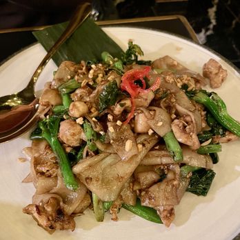 SIAM THAI EATERY - Updated March 2025 - 57 Photos & 16 Reviews - 1329 S