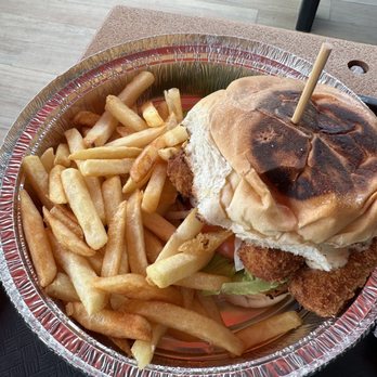 Fresh Florida Fisheries - Croqueta Sandwich (lobster) - really didn't like it - Seafood Markets Near Me - Miami, Florida