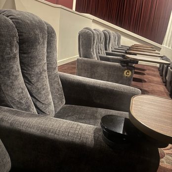 The River Oaks Theatre - Seating - Cinema Near Me - Houston, Texas The River Oaks Theatre - Seating - Cinema Near Me - Houston, Texas
