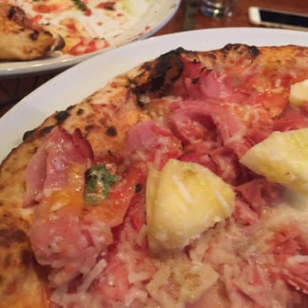 Pizzando - Pizza Near Me - Healdsburg, California