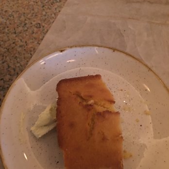 Red Rooster Overtown - Corn bread - Cocktail Bars Near Me - Miami, Florida Red Rooster Overtown - Corn bread - Cocktail Bars Near Me - Miami, Florida