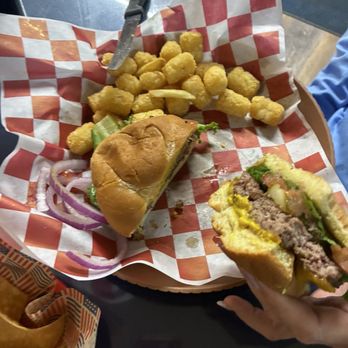 Big Daddy's Diner - Burger - American Near Me - Cloudcroft, New Mexico