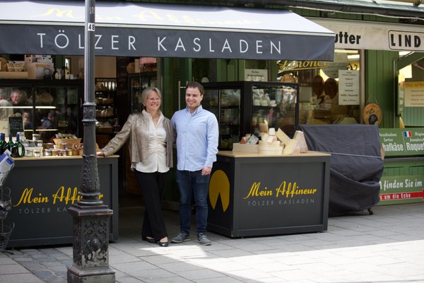 Tölzer Kasladen by null