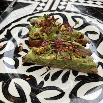 Domingo - Avocado toast - Cocktail Bars Near Me - San Antonio, Texas