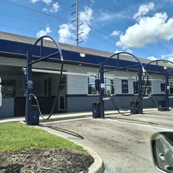 Mister Car Wash - Car Wash Near Me - Orlando, Florida Mister Car Wash - Car Wash Near Me - Orlando, Florida