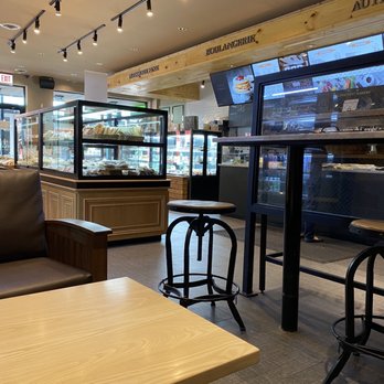 Tous Les Jours - Decor - Coffee & Tea Near Me - Chicago, Illinois Tous Les Jours - Decor - Coffee & Tea Near Me - Chicago, Illinois