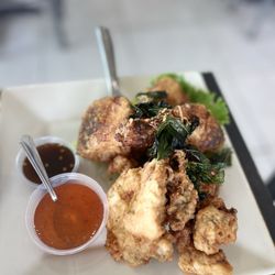 Sai Varee Thai Cuisine - CC9. Crispy Lemongrass Chicken