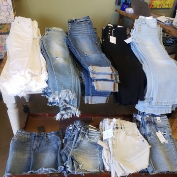 Dandelion Home + Gift - Gift Shops Near Me - Scottsdale, Arizona