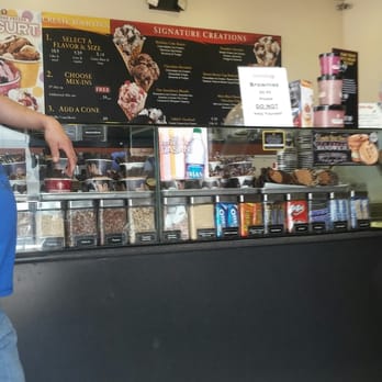 Cold Stone Creamery - Inside - Ice Cream & Frozen Yogurt Near Me - Elmwood, Louisiana Cold Stone Creamery - Inside - Ice Cream & Frozen Yogurt Near Me - Elmwood, Louisiana