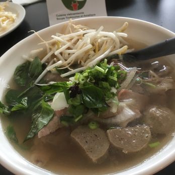 Pho’ 28 - Pho' tout garni T1 - Vietnamese Near Me - Laval, Quebec Pho’ 28 - Pho' tout garni T1 - Vietnamese Near Me - Laval, Quebec