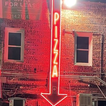 Greenville Avenue Pizza Company - Back entrance - Pizza Near Me - Dallas, Texas
