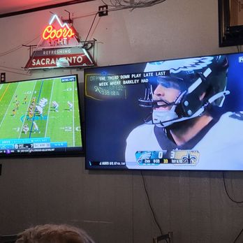 Zebra Club - Football sundays! - Dive Bars Near Me - Sacramento, California Zebra Club - Football sundays! - Dive Bars Near Me - Sacramento, California