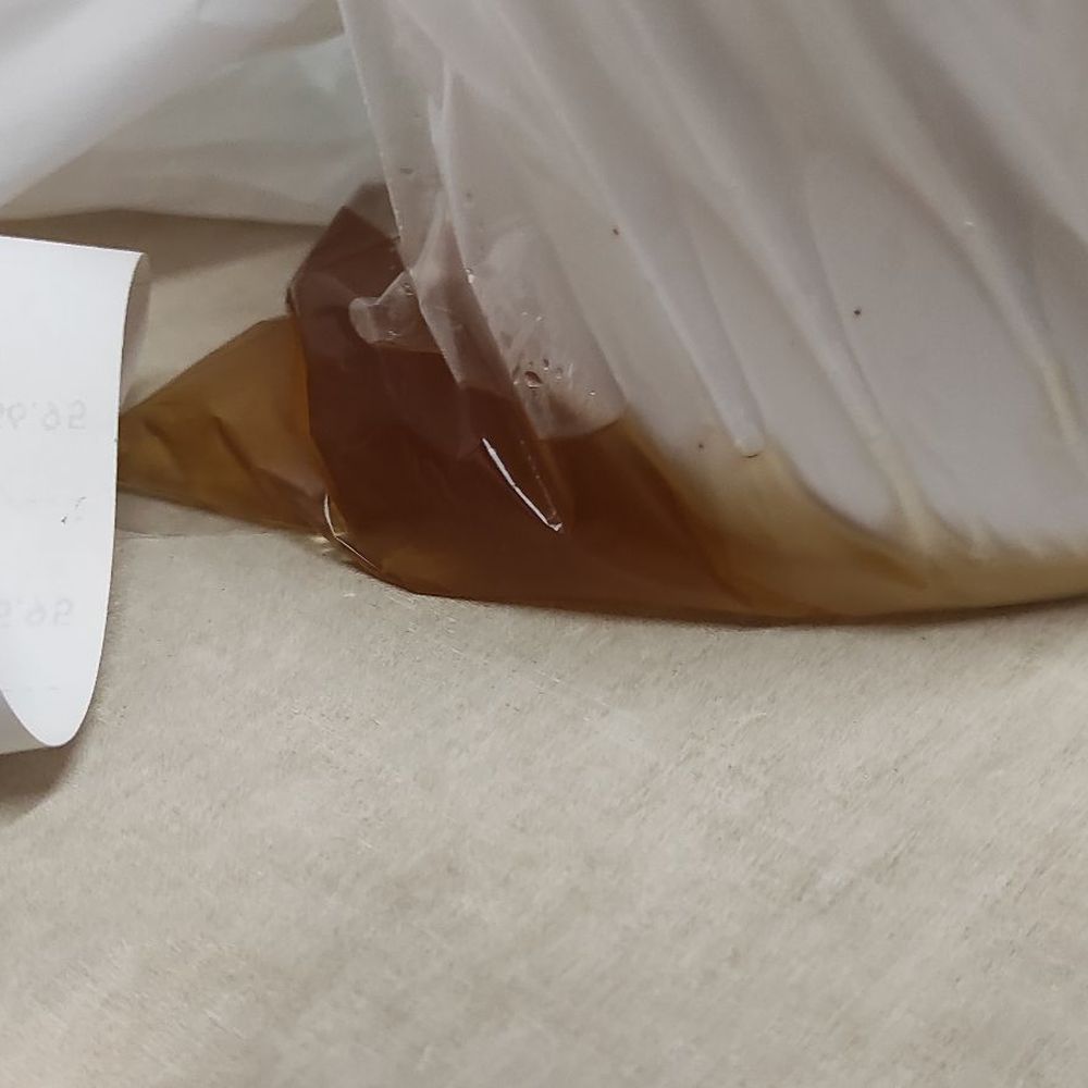 Pho 68 - Soup that poured out of the containers & RAW meat packed with cooked noodles UNSEALED. - Vietnamese Near Me - Burnaby, British Columbia Pho 68 - Soup that poured out of the containers & RAW meat packed with cooked noodles UNSEALED. - Vietnamese Near Me - Burnaby, British Columbia