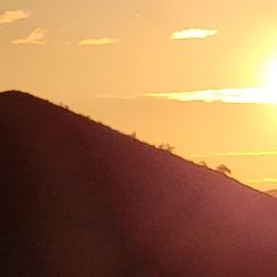 Destination Balloon Rides - Sunrise over the mountains