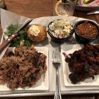 Double B's BBQ - Pulled pork and burnt ends - Barbeque Near Me - West Allis, Wisconsin Double B's BBQ - Pulled pork and burnt ends - Barbeque Near Me - West Allis, Wisconsin