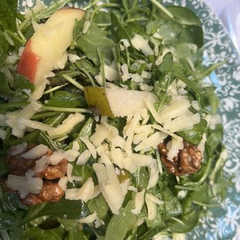 Clyde's of Georgetown - Autumn market salad - American Near Me - Washington, DC, District of Columbia Clyde's of Georgetown - Autumn market salad - American Near Me - Washington, DC, District of Columbia