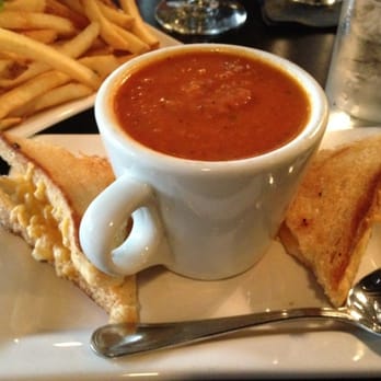320 Main - Grilled cheese & tomato soup - New American Near Me - Seal Beach, California