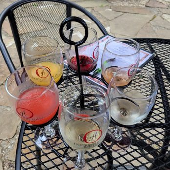 Hocking Hills Winery - 6 wine flight with two wine slushies - Wine Tasting Room Near Me - Logan, Ohio
