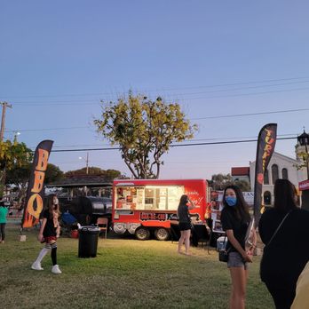 Ali‘iolani Elementary School - Kaimuki Kaukau Crafts and Food Trucks - Elementary Schools Near Me - Honolulu, Hawaii