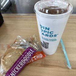 Tropical Smoothie Cafe