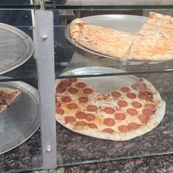 Pizza Blitz Of Quarry Lake
