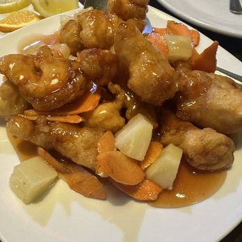 Lieu's Asian Bistro - Sweet & Sour - Chinese Near Me - Greenville, South Carolina Lieu's Asian Bistro - Sweet & Sour - Chinese Near Me - Greenville, South Carolina
