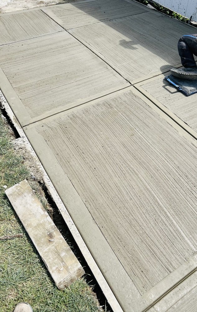 Slide of TRIPLE J’S SERVICES