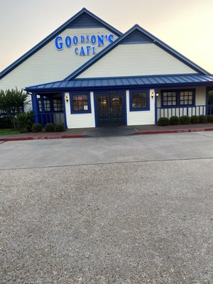 Goodson's Cafe by null