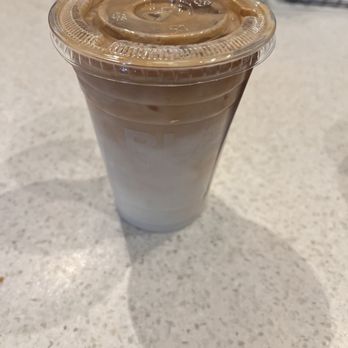 Blank Street Coffee - Caramel Iced Latte - Coffee & Tea Near Me - New York, New York Blank Street Coffee - Caramel Iced Latte - Coffee & Tea Near Me - New York, New York