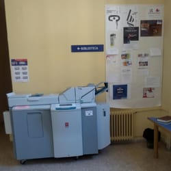 Biblioteca Pública Municipal Francisco Ibáñez