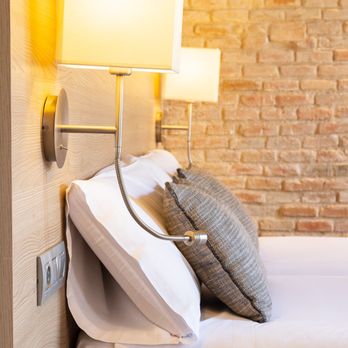 Arc la Rambla - Triple room - Hotels Near Me - Barcelona, B Arc la Rambla - Triple room - Hotels Near Me - Barcelona, B
