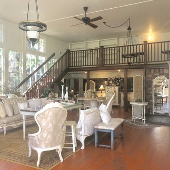 Green Gables Wedding Estate - Bridal suite (they continue to update the design and style so it may not look the exact). - Venues & Event Spaces Near Me - San Marcos, California Green Gables Wedding Estate - Bridal suite (they continue to update the design and style so it may not look the exact). - Venues & Event Spaces Near Me - San Marcos, California