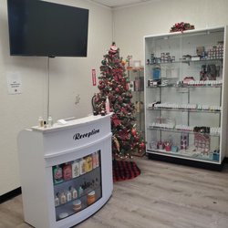 Klarissa Nails Salon & Spa